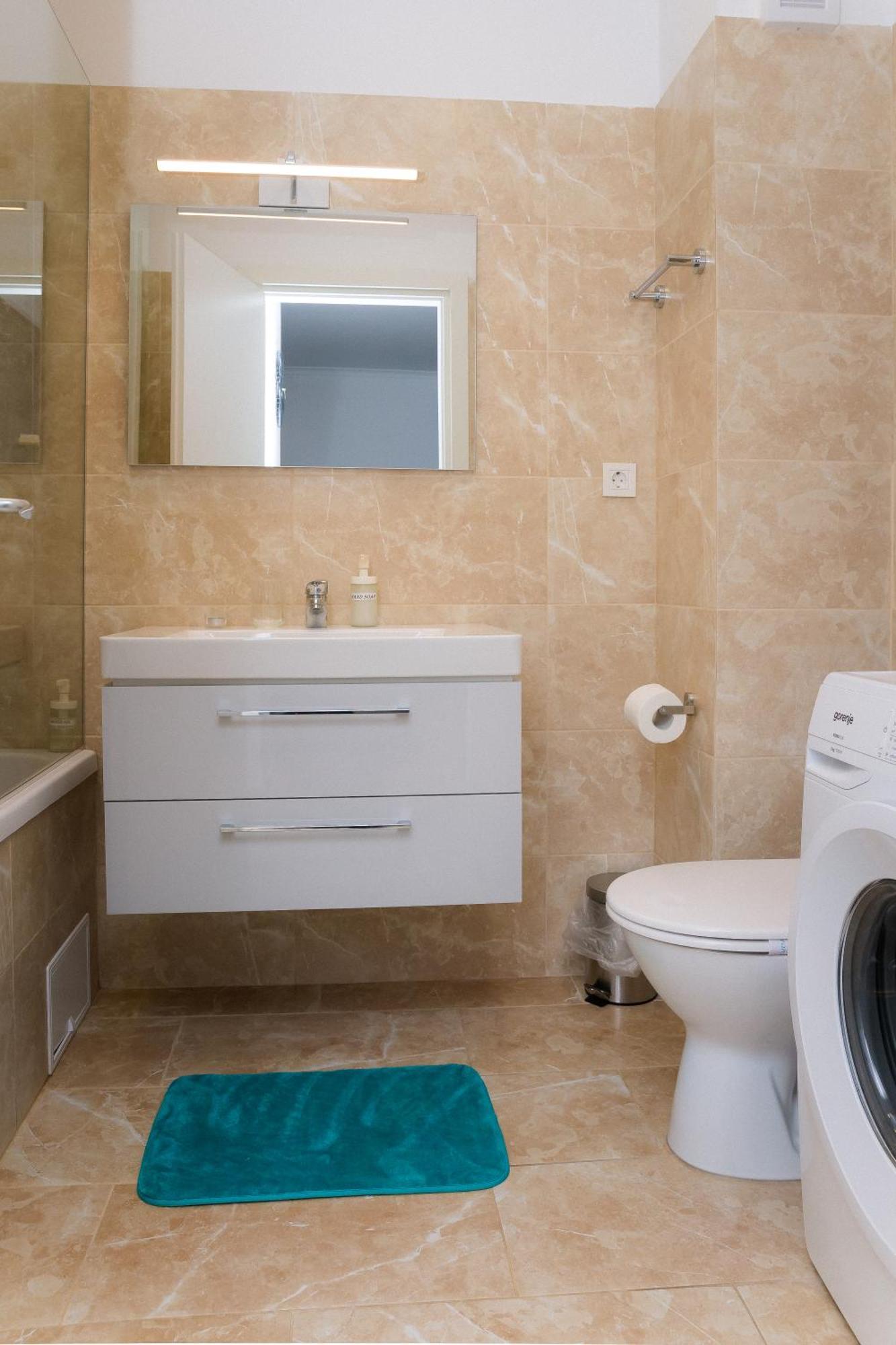Elysian Urbanscape Brown, 2 Rooms, Near Bucharest Chiajna Экстерьер фото